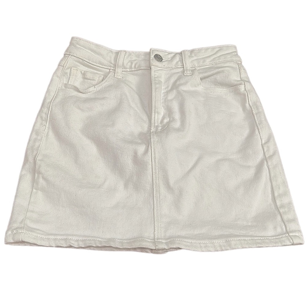 Cello white denim skirt with pockets size Xsmall EUC